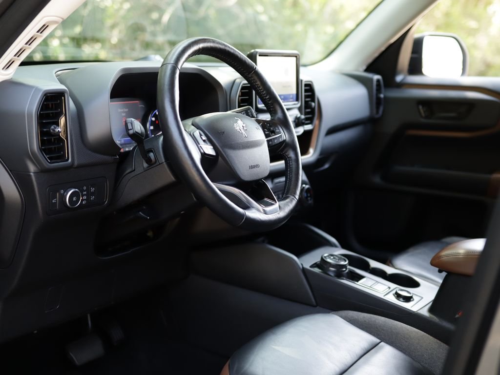 Used 2022 Gray Ford Outer Banks image 9