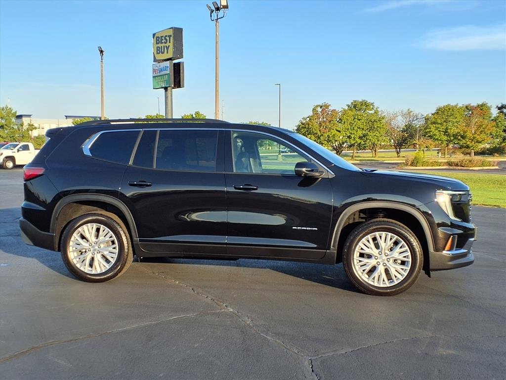2026 GMC Acadia Elevation - Photo 2