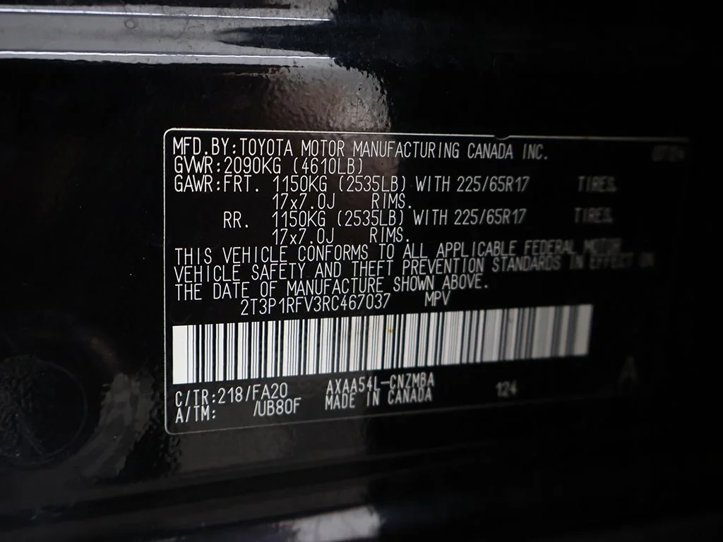 Used 2024 Midnight Black Metallic Toyota XLE image 52