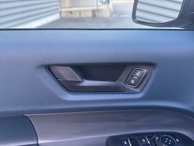2025 Ford Maverick XL - Photo 12
