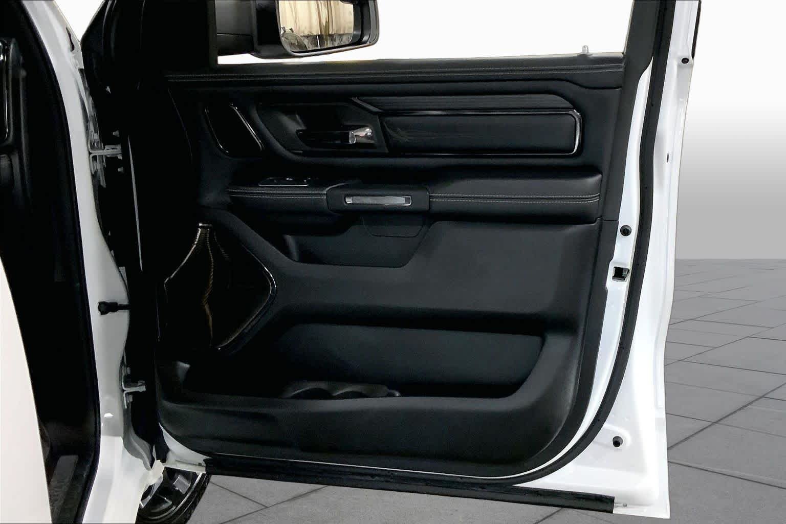 Used 2023 Ivory White Tri-Coat Pearlcoat Ram Limited image 44