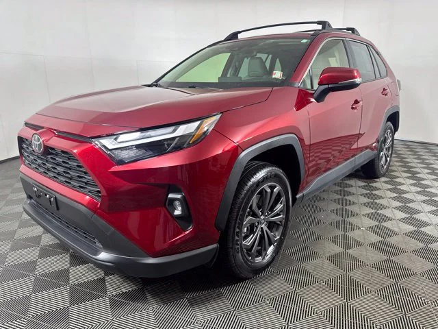 Certified Used 2025 Pearl Toyota XLE Premium image 8