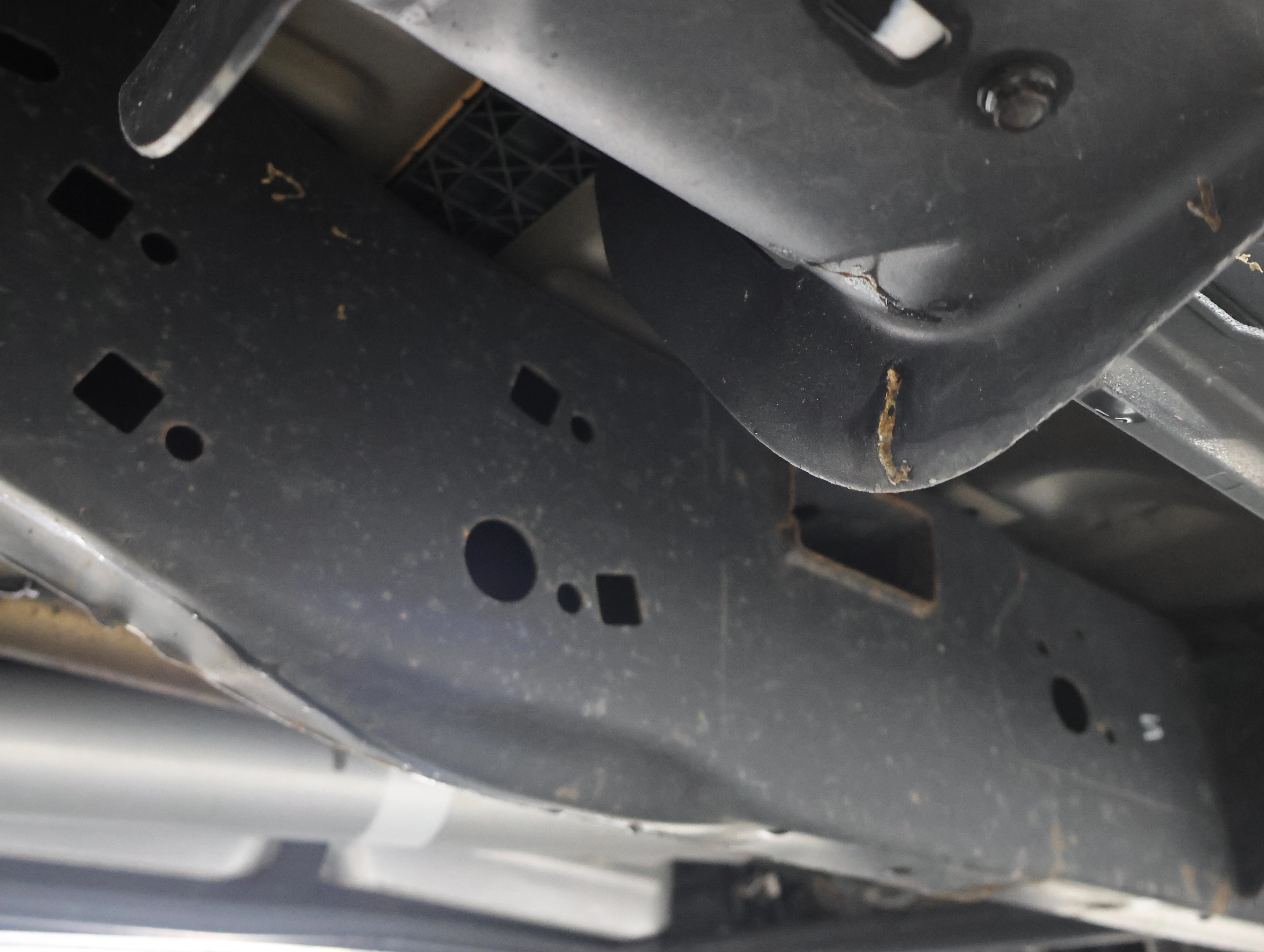 Used 2019 Magnetic Metallic Ford Raptor image 28
