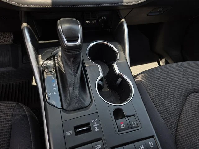 Certified Used 2021 Midnight Black Metallic Toyota LE image 11