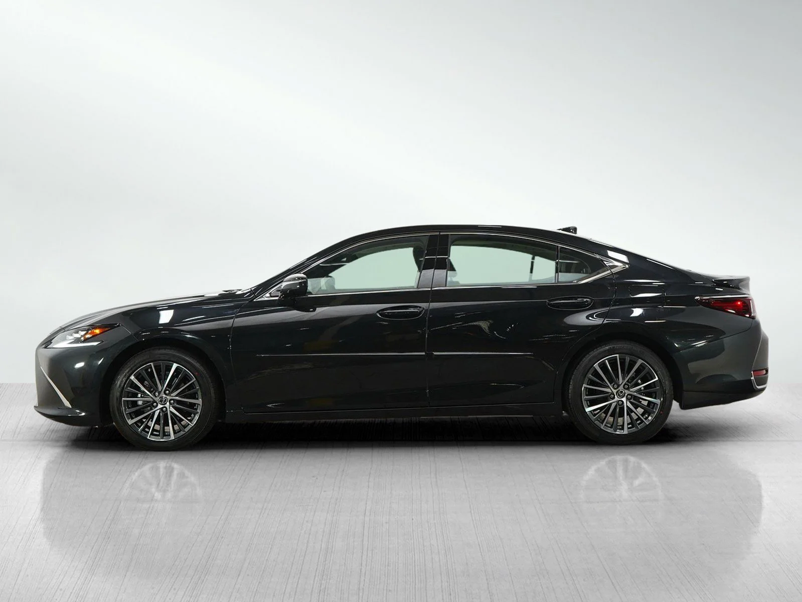 Used 2025 Lexus ES 300h Premium with VIN 58AB21B12SU015470 for sale in Wayzata, Minnesota