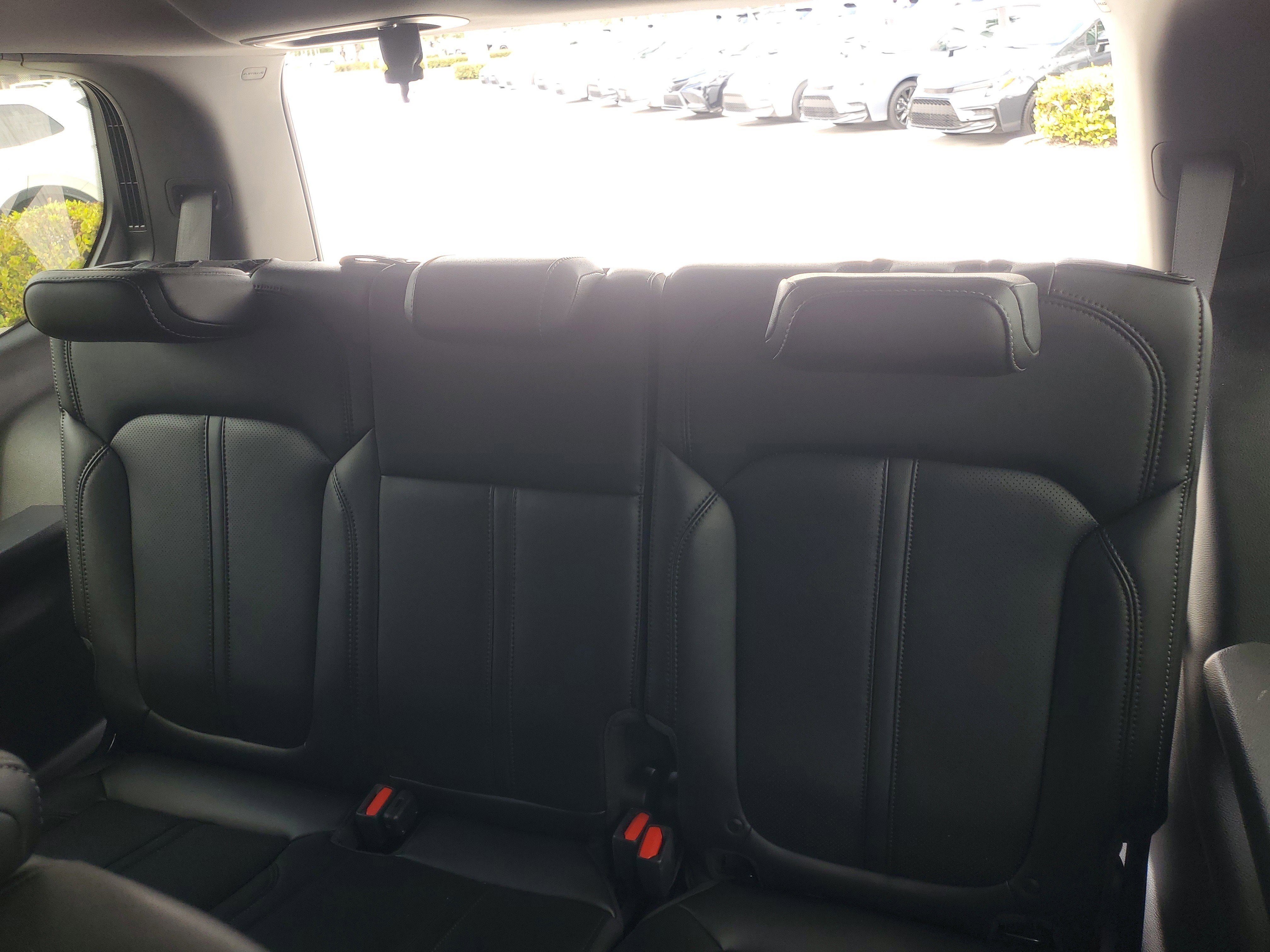 Used 2024 Bright White Clearcoat Jeep Base image 15