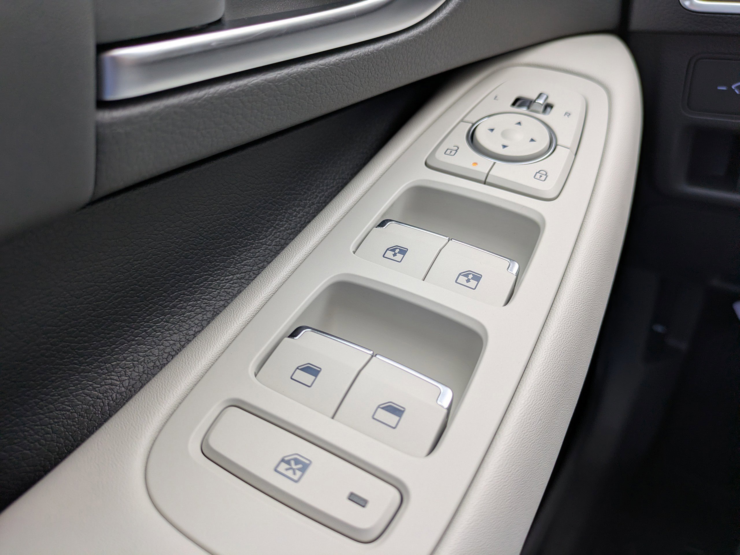 New 2026 Aero Silver Hyundai SE image 17