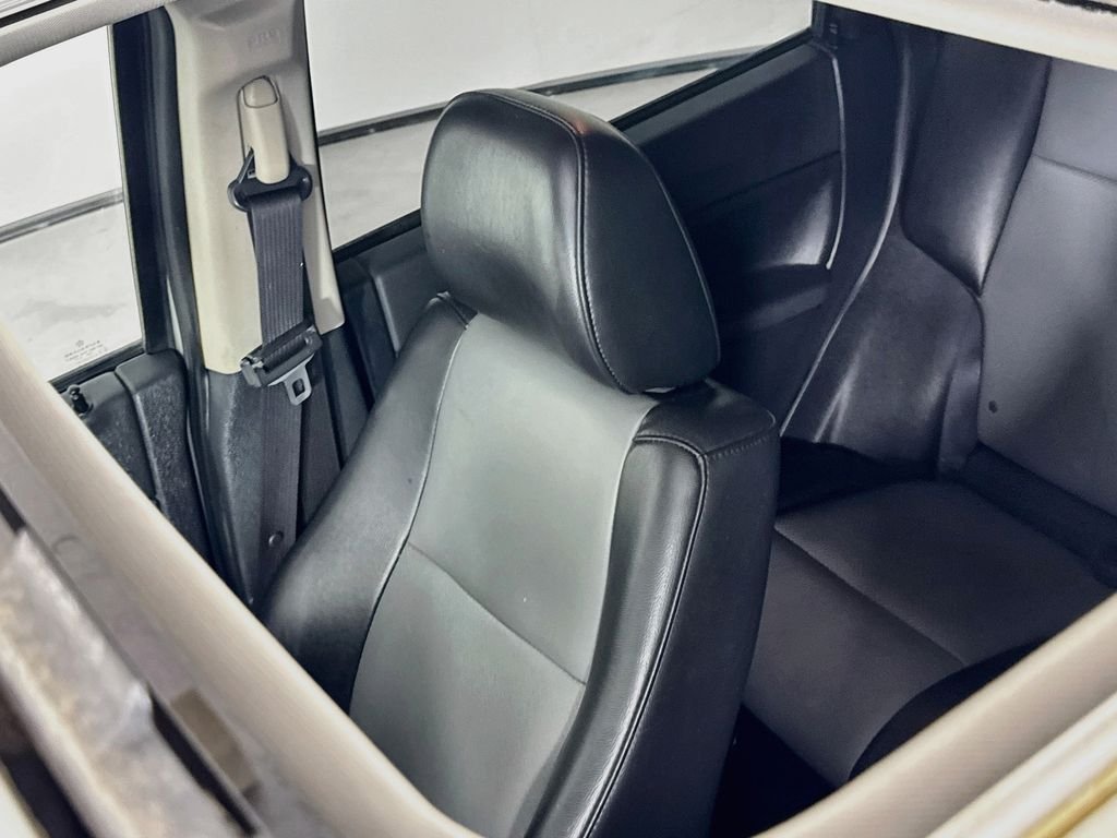 Used 2010 Light Graystone Pearlcoat Jeep Laredo image 21