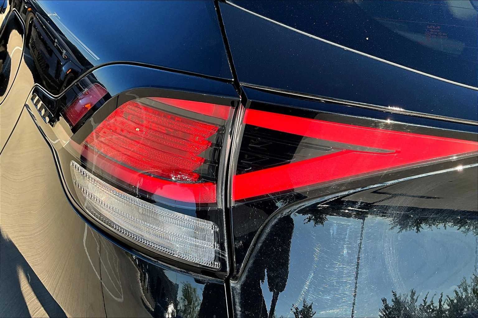 Used 2023 Ebony Black Kia EX image 53