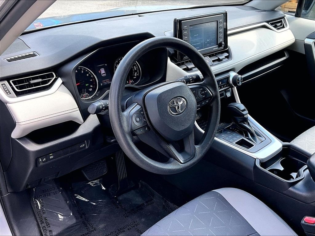 Used 2020 Silver Sky Metallic Toyota XLE image 8