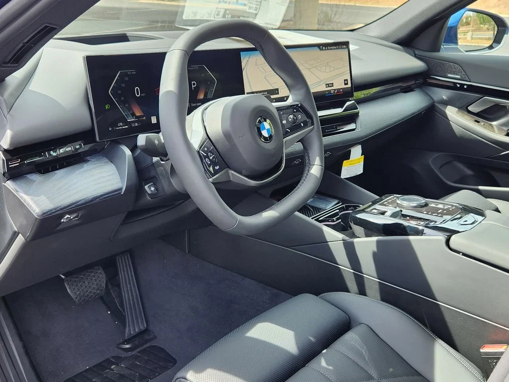 2026 BMW 5 Series 530i - Photo 10