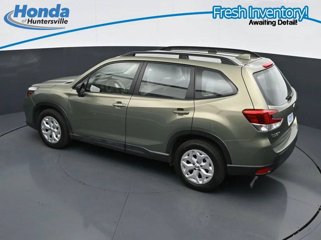Used 2019 Jasper Green Metallic Subaru Base image 18