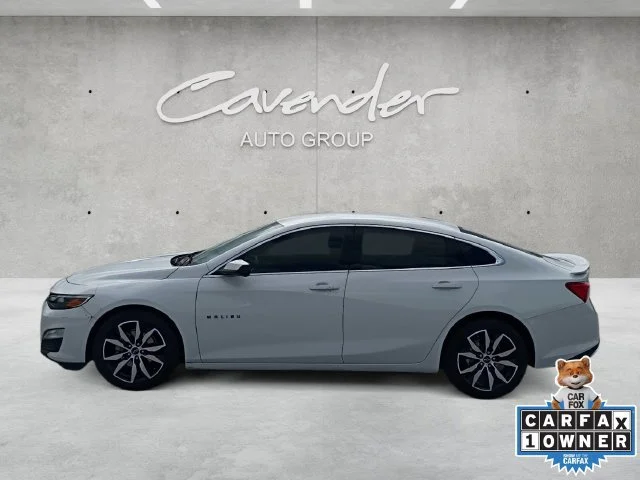 Used 2025 Summit White Chevrolet RS image 13