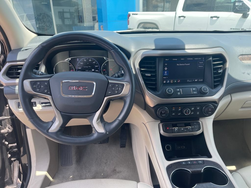 2023 GMC Acadia Denali - Photo 13