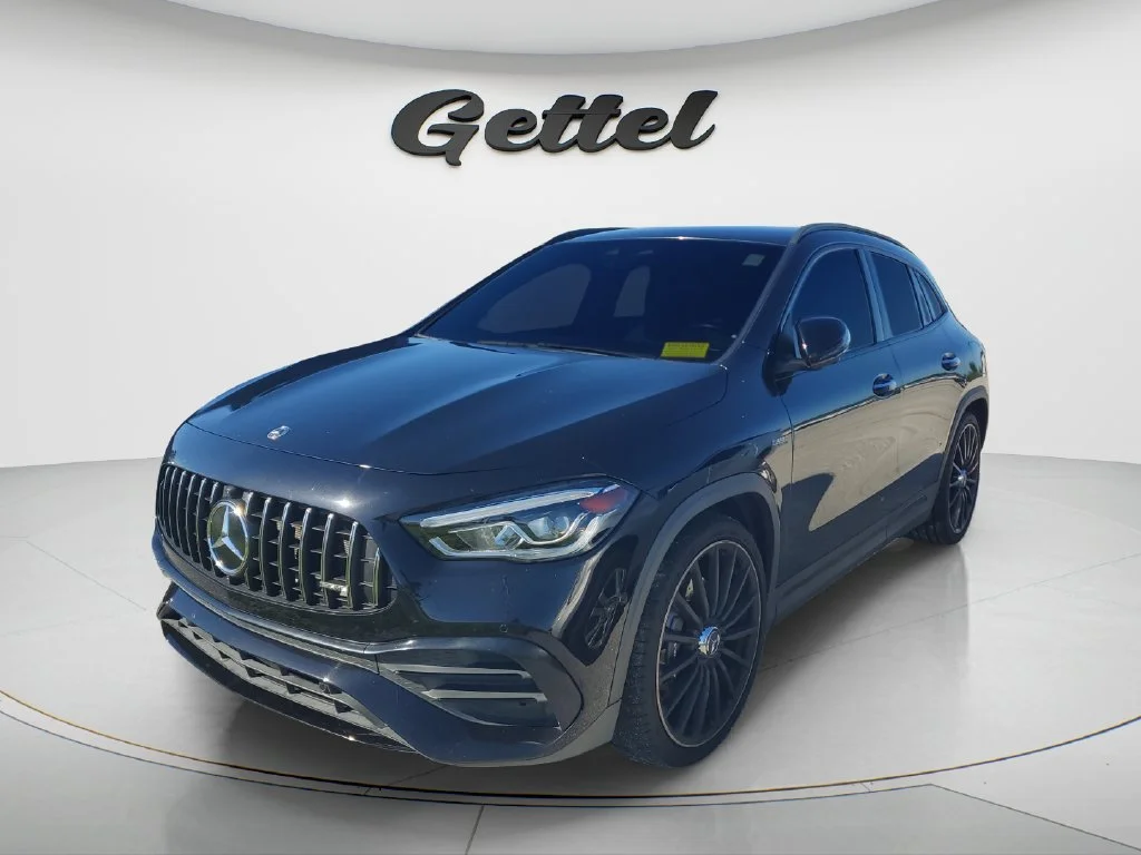 Used 2022 Black Mercedes-Benz 4MATIC® image 1