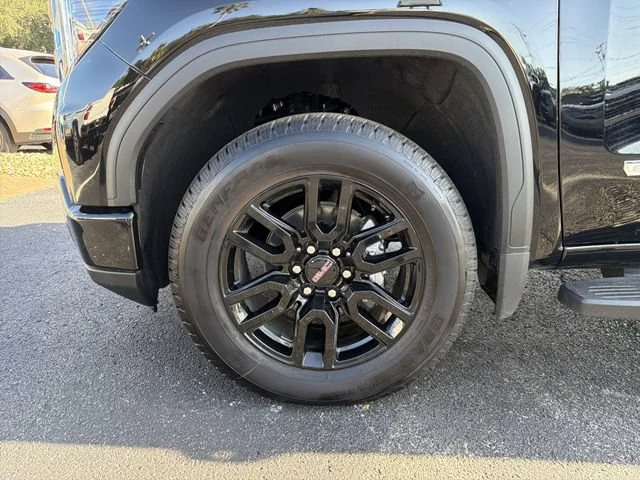 Used 2026 Onyx Black GMC Elevation image 34