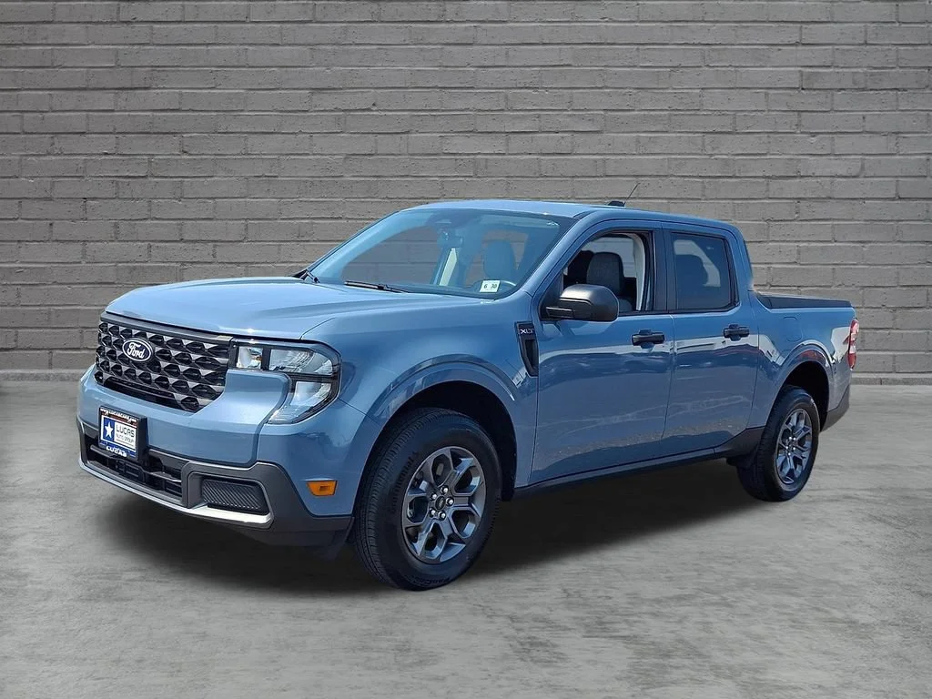 Used 2025 Gray Ford XLT image 6