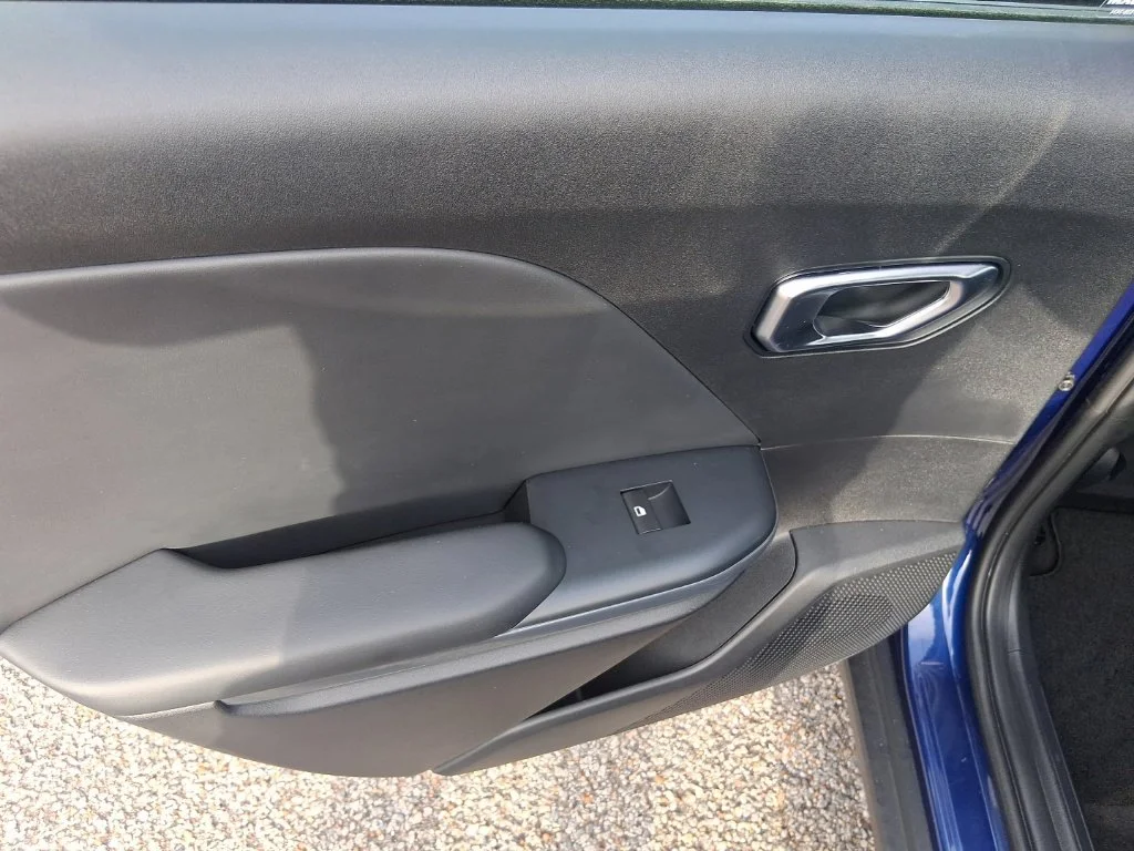 Certified Used 2026 Blue Kia EX image 16