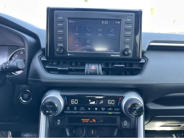 Used 2022 Silver Toyota XLE image 10