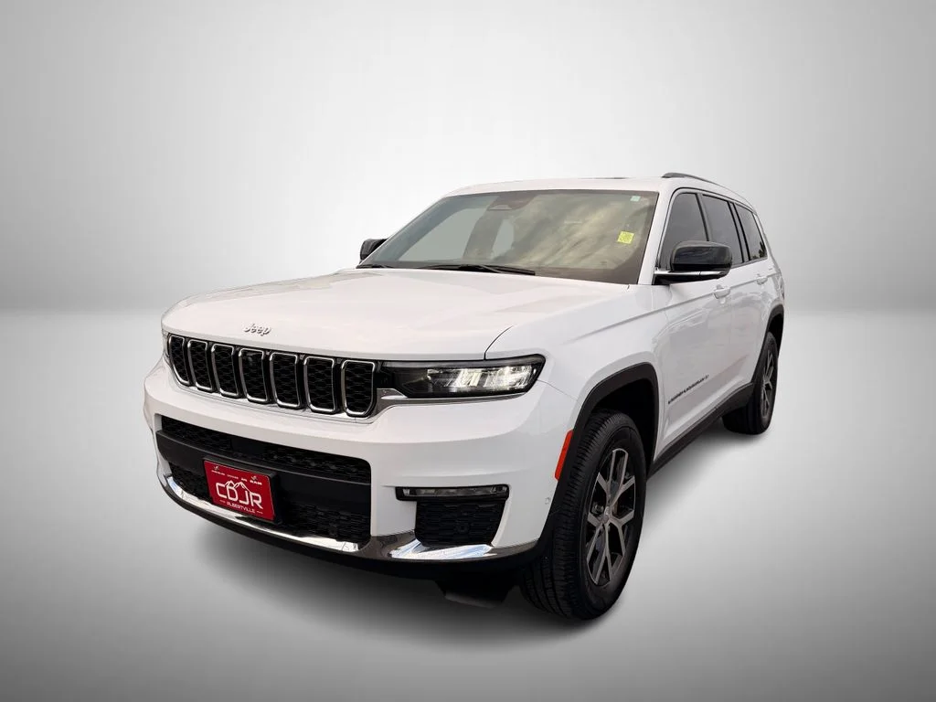 Used 2024 White Jeep Limited image 2