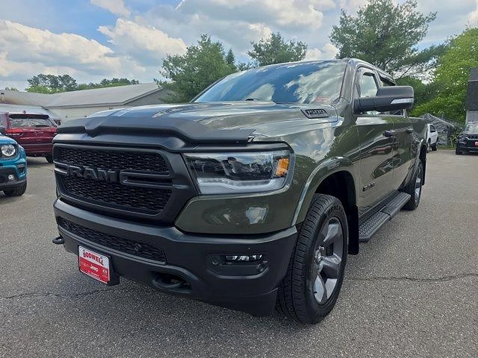 2021 RAM 1500 Big Horn/Lone Star 4x4 Crew Cab 5'7's photo