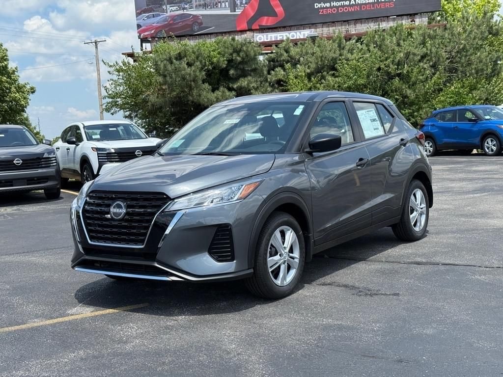 Certified 2025 Nissan KICKS PLAY Base with VIN 3N1CP5BV8SL489478 for sale in Kansas City