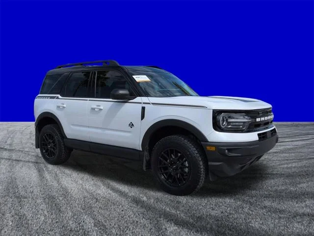 Certified Used 2023 Oxford White Ford Outer Banks image 2