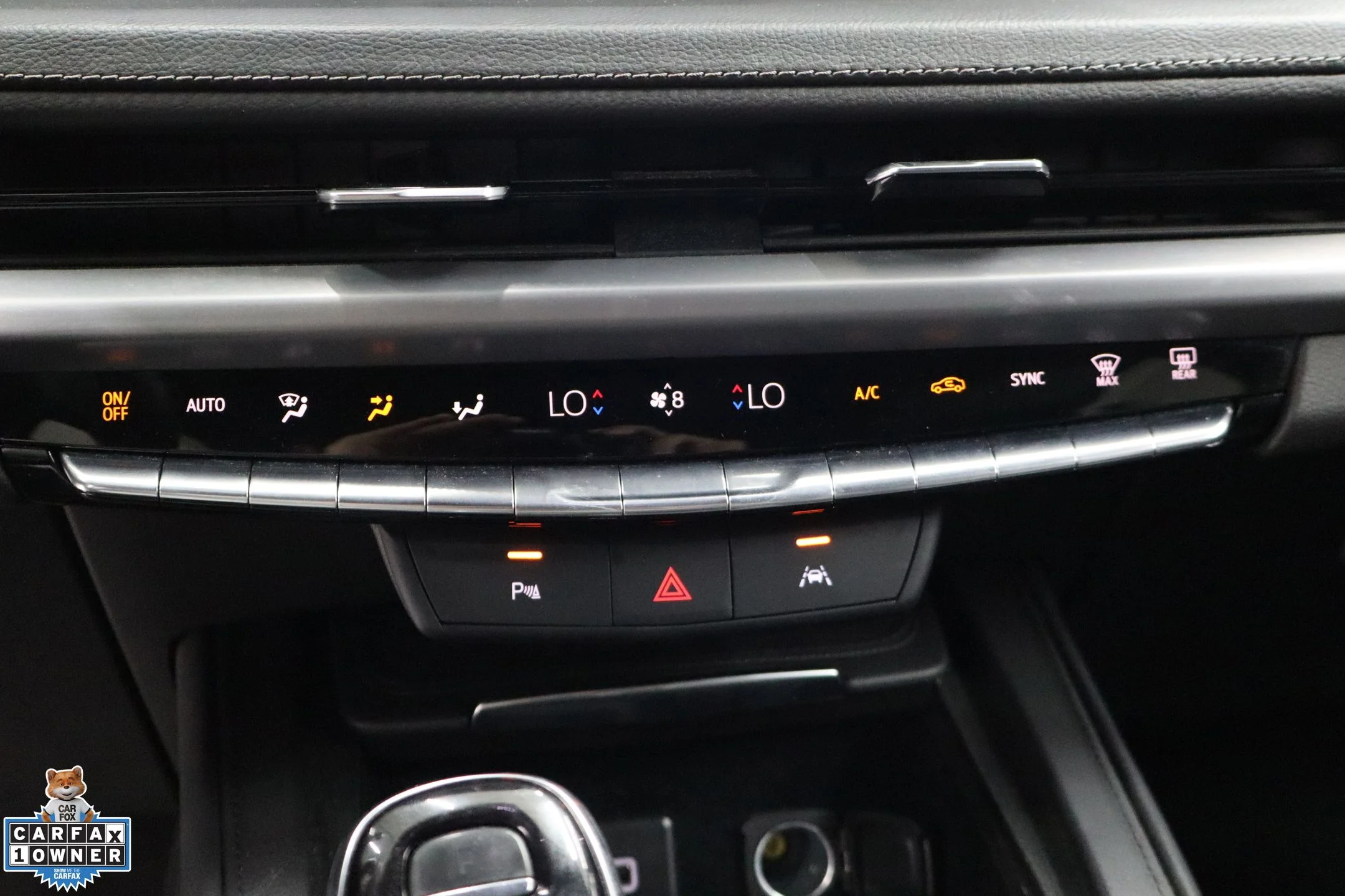 Used 2025 Silver Cadillac Premium Luxury image 21