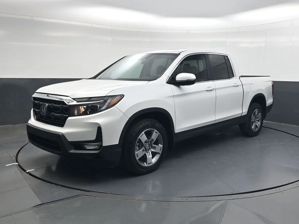 New 2026 Platinum White Pearl Honda RTL image 8