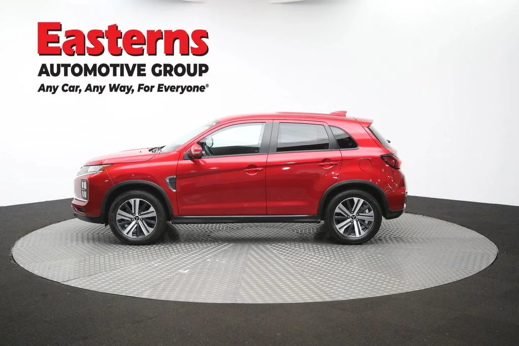 Used 2025 Red Mitsubishi 2.0 SE image 60