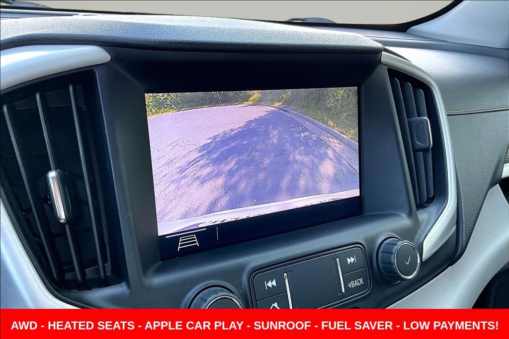 Used 2020 White GMC SLT image 16