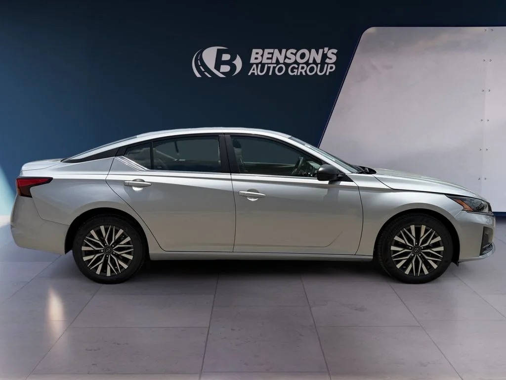 New 2026 Silver Nissan 2.5 SV image 6