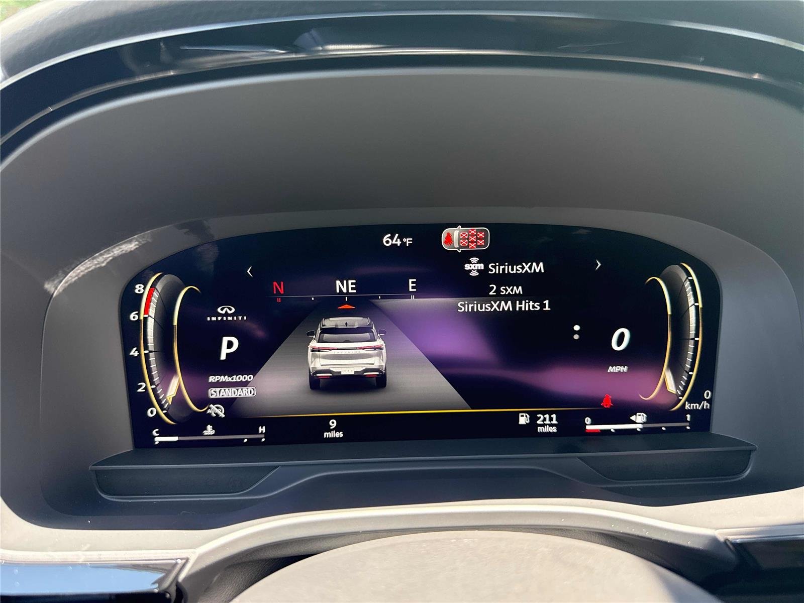 New 2027 RADIANT WHITE INFINITI Luxe FWD image 16