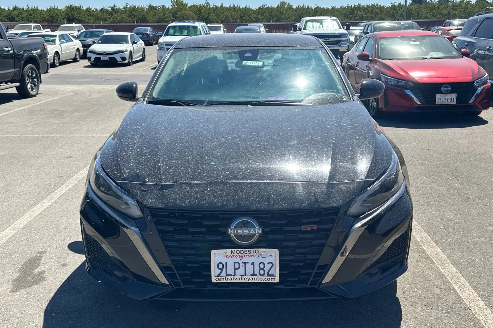 Used 2024 Super Black Nissan 2.5 SR image 3