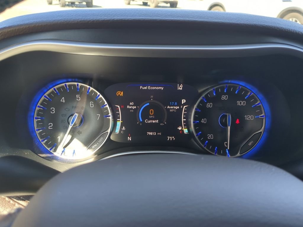 Used 2021 Blue Chrysler Touring L image 16