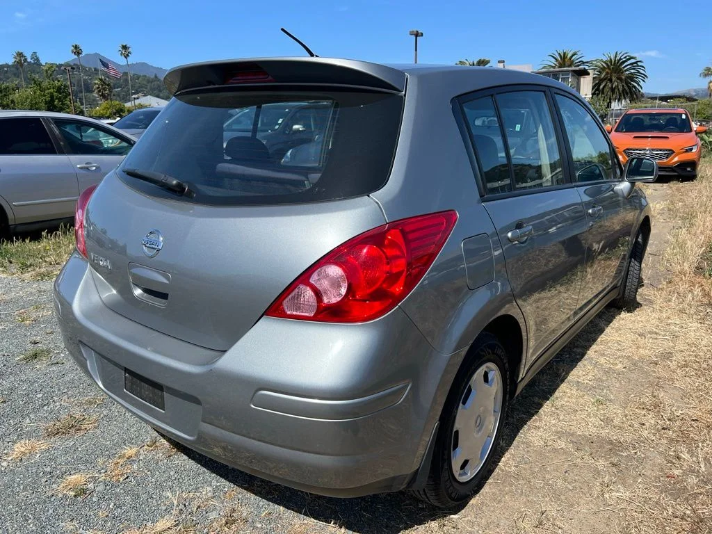 Used 2009 Gray Nissan 1.8 S image 5