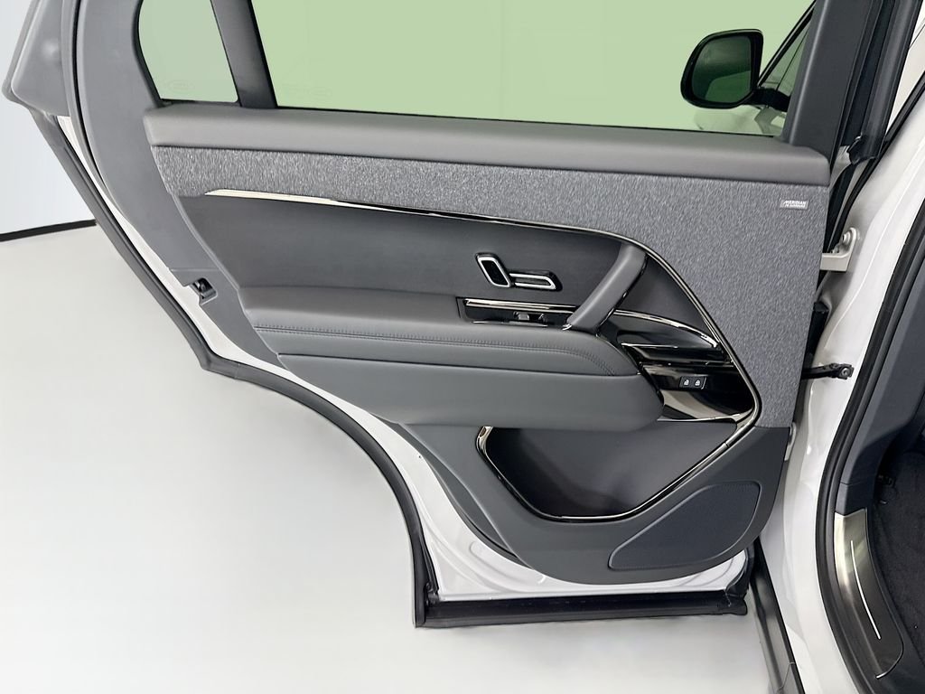 New 2026 Borasco Grey Land Rover Dynamic SE image 26