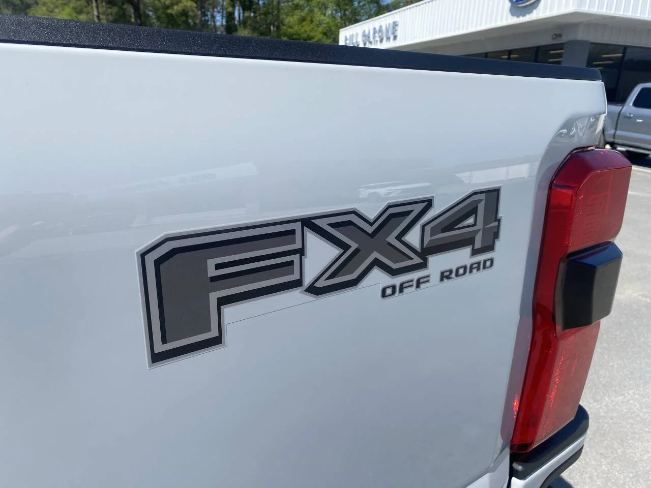 2025 Ford F-250 Super Duty XLT - Photo 12