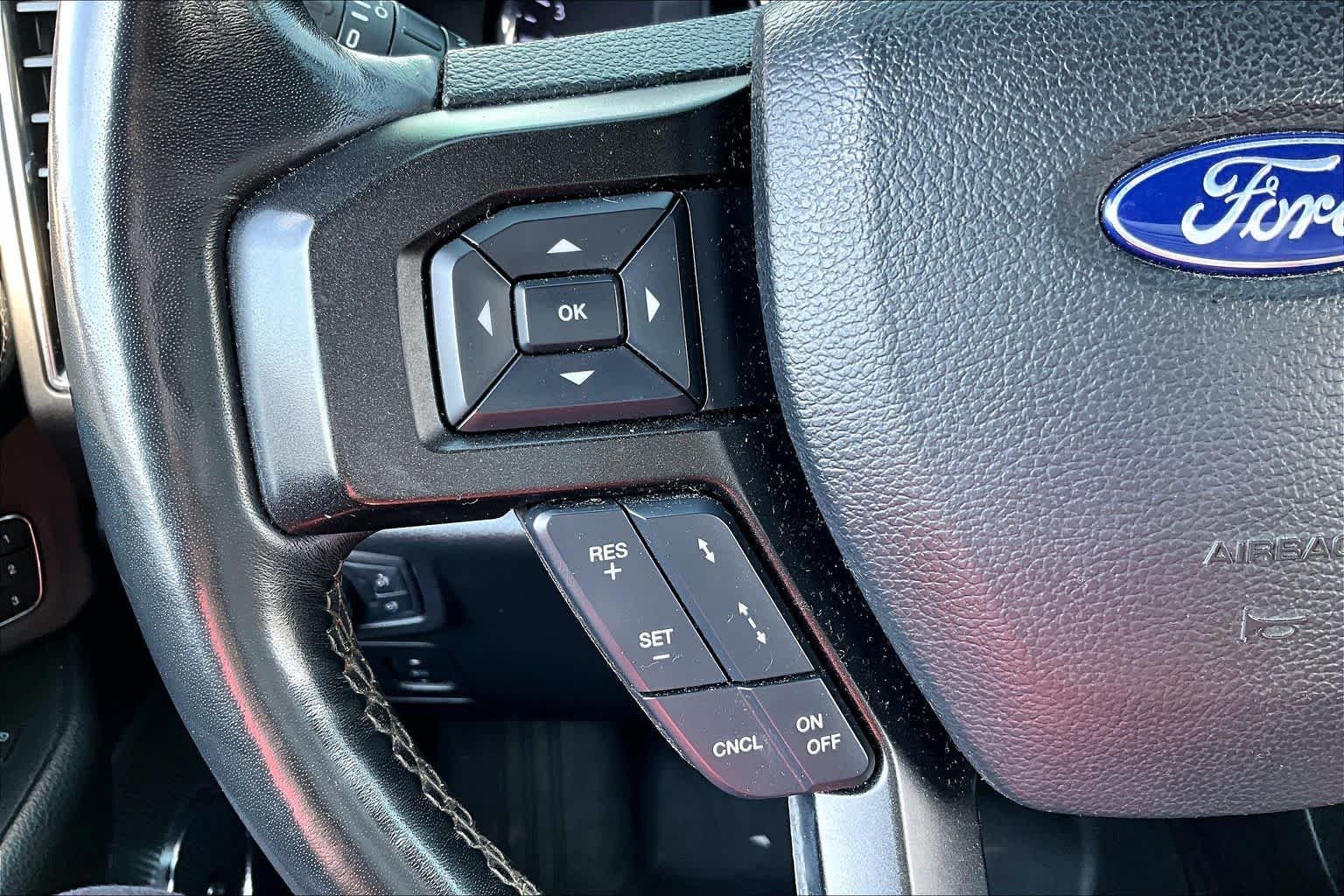 Used 2019 White Platinum Metallic Tri-Coat Ford Limited image 22