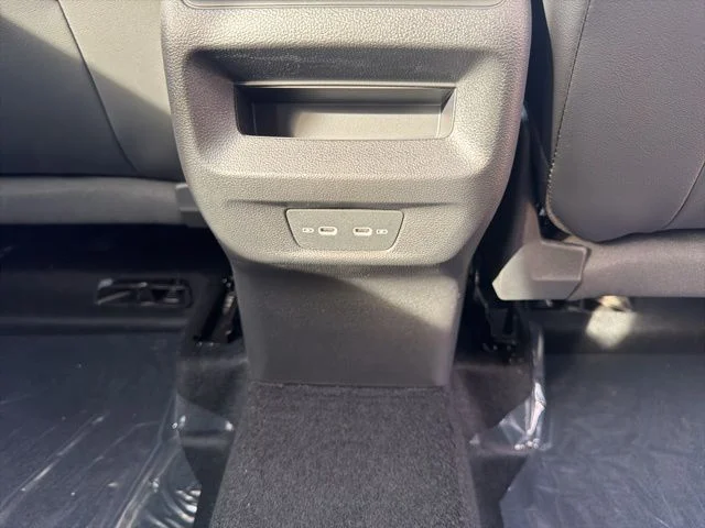 New 2026 Pure White Volkswagen 2.0T SE image 30