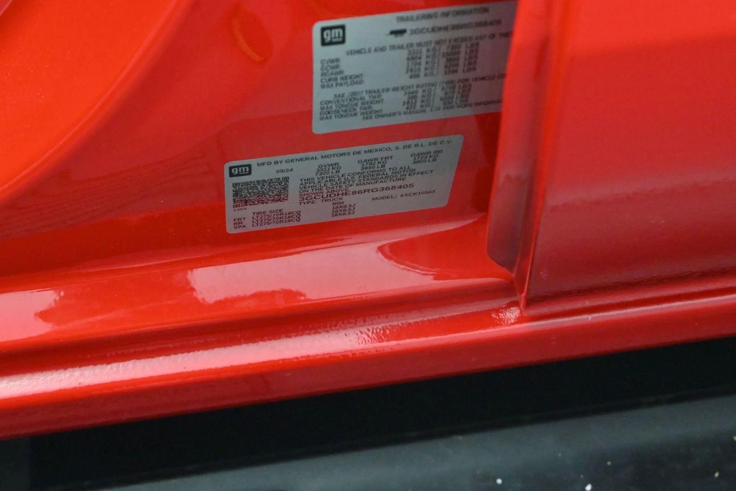 Used 2024 Red Hot Chevrolet ZR2 image 41