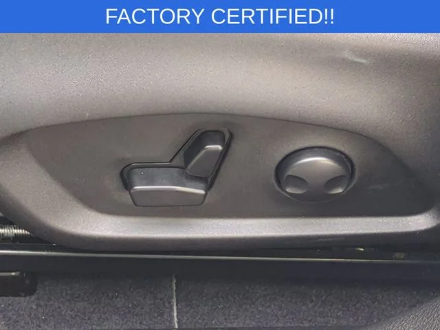 Used 2023 White Jeep Limited image 17