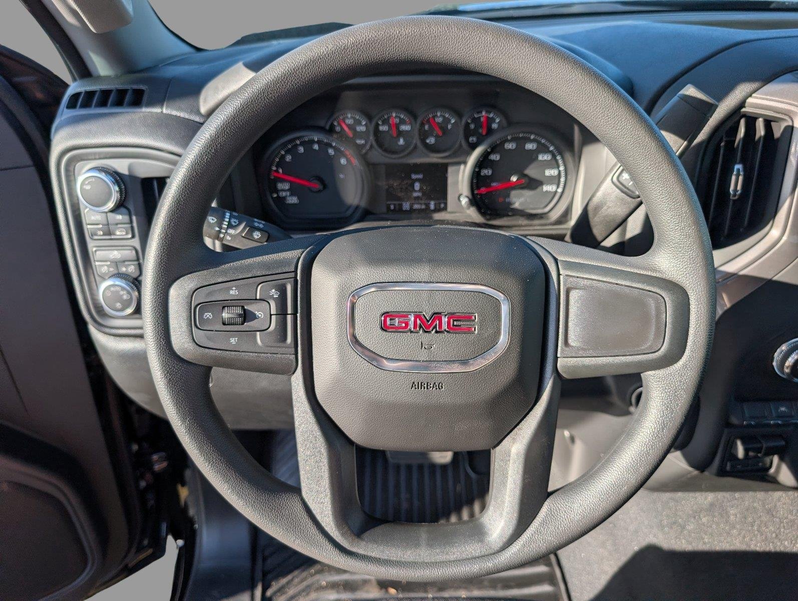 New 2026 Onyx Black GMC Pro image 26