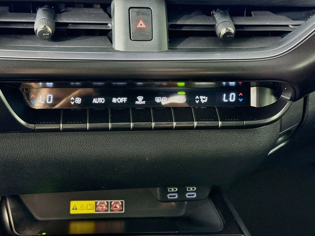 Used 2023 Iridium Lexus 250h Premium image 16