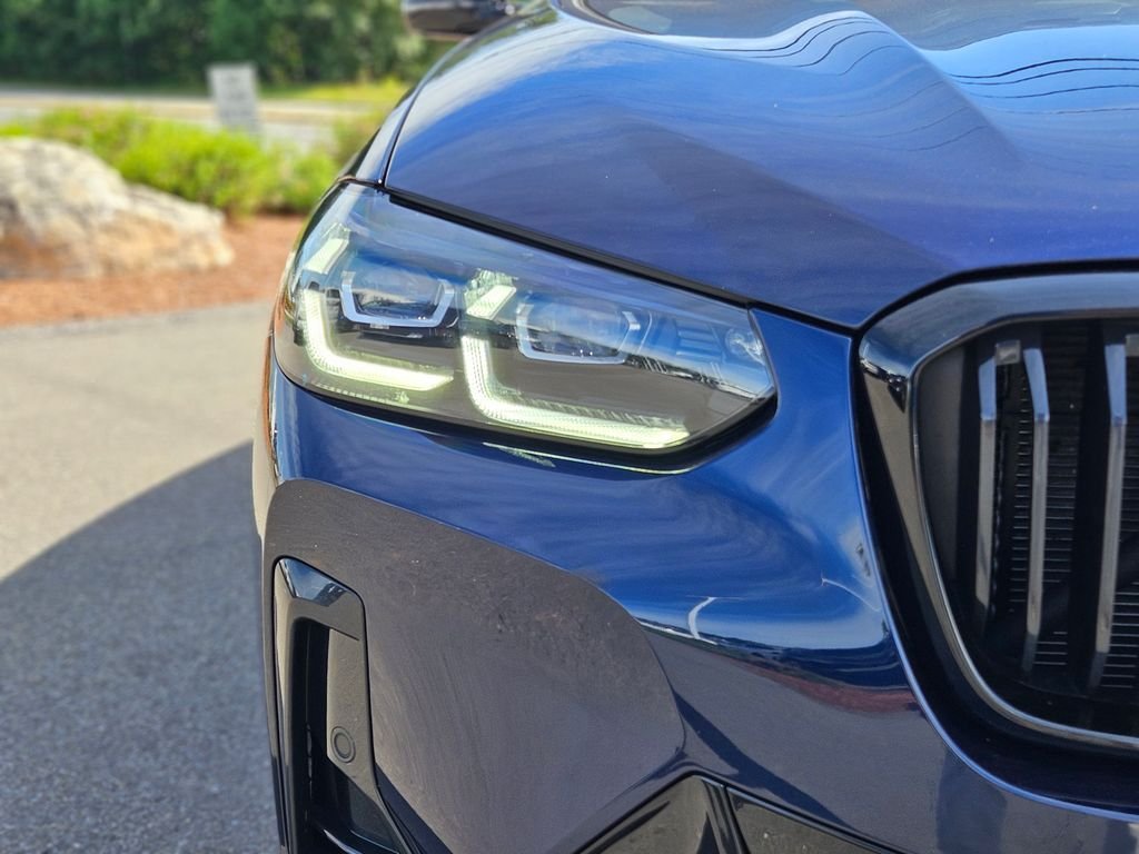 Used 2025 Tanzanite Blue II Metallic BMW M40i image 9