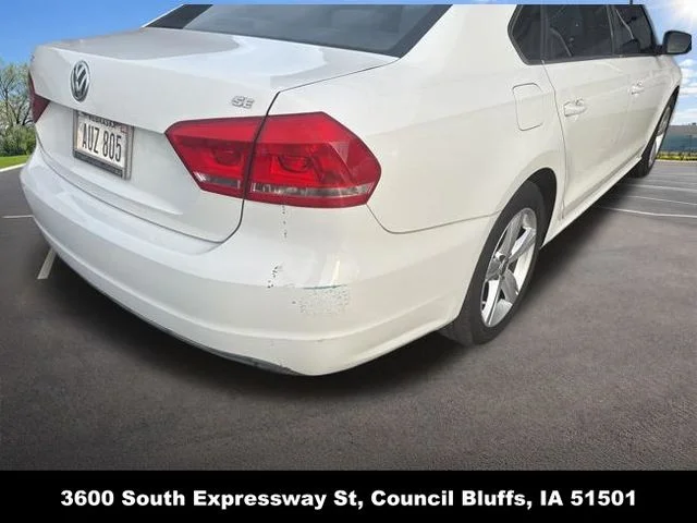 Used 2013 White Volkswagen 2.5 SE image 10