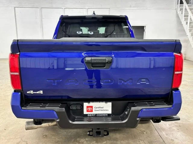 Used 2025 Blue Toyota SR5 image 6