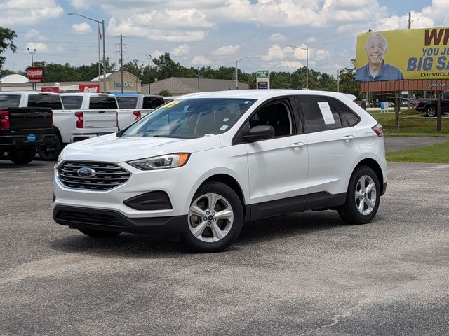 2022 Ford Edge SE