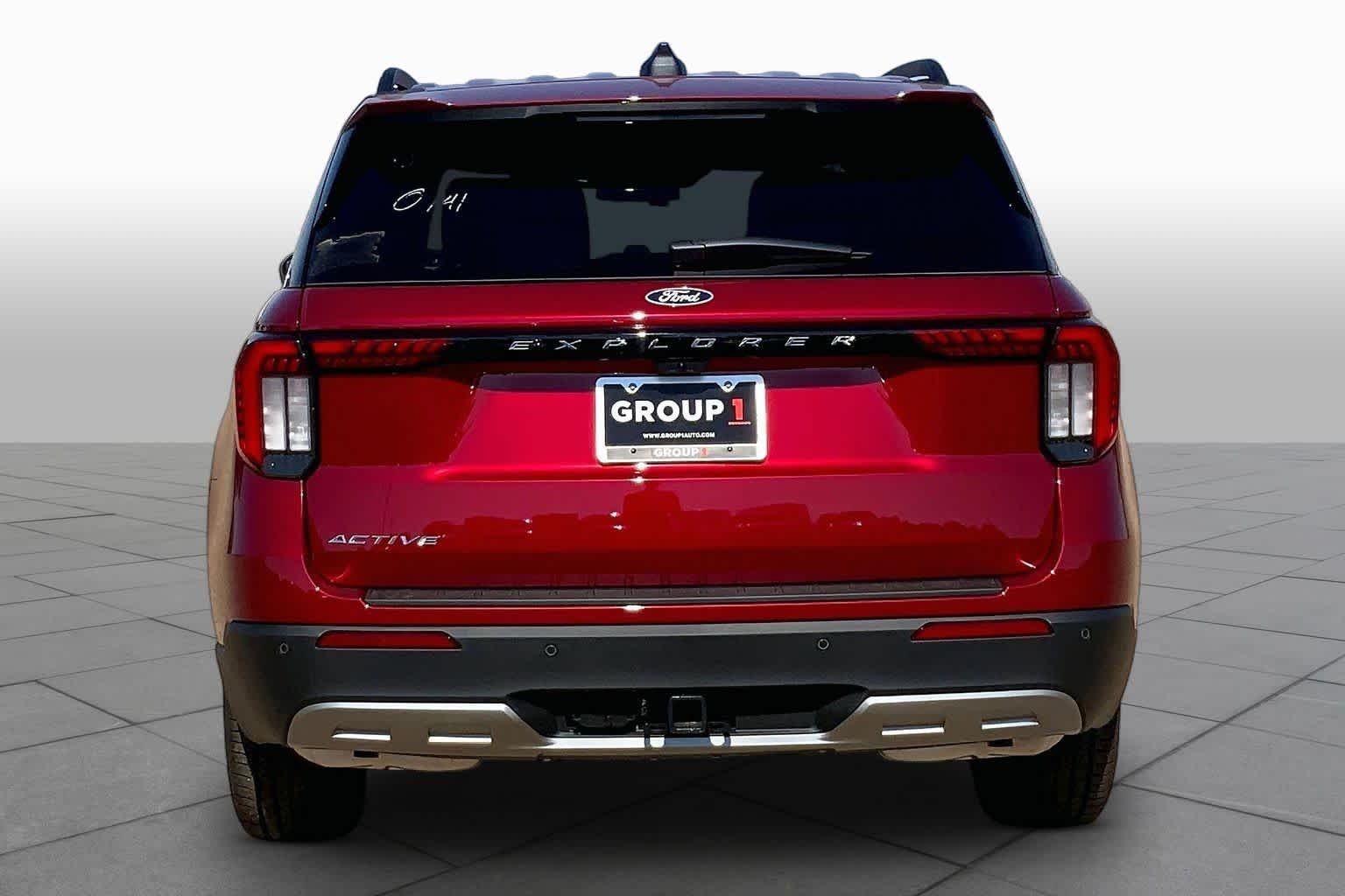New 2027 Ruby Red Metallic Tinted Clearcoat Ford Active image 4