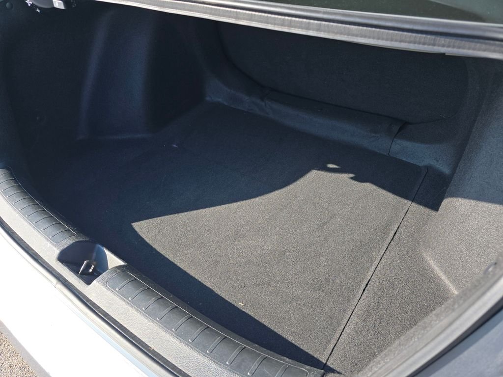 Used 2025 Silver Honda LX image 20